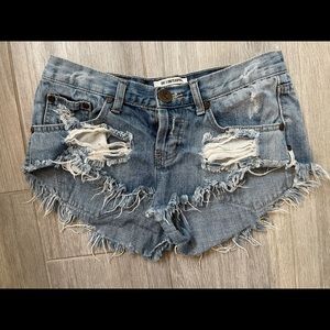 One X OneTeaspoon Button-Fly Size 24 Denim Shorts